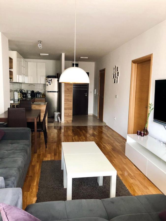 Modern Cosy Apartment By Smm Σκόπια Εξωτερικό φωτογραφία